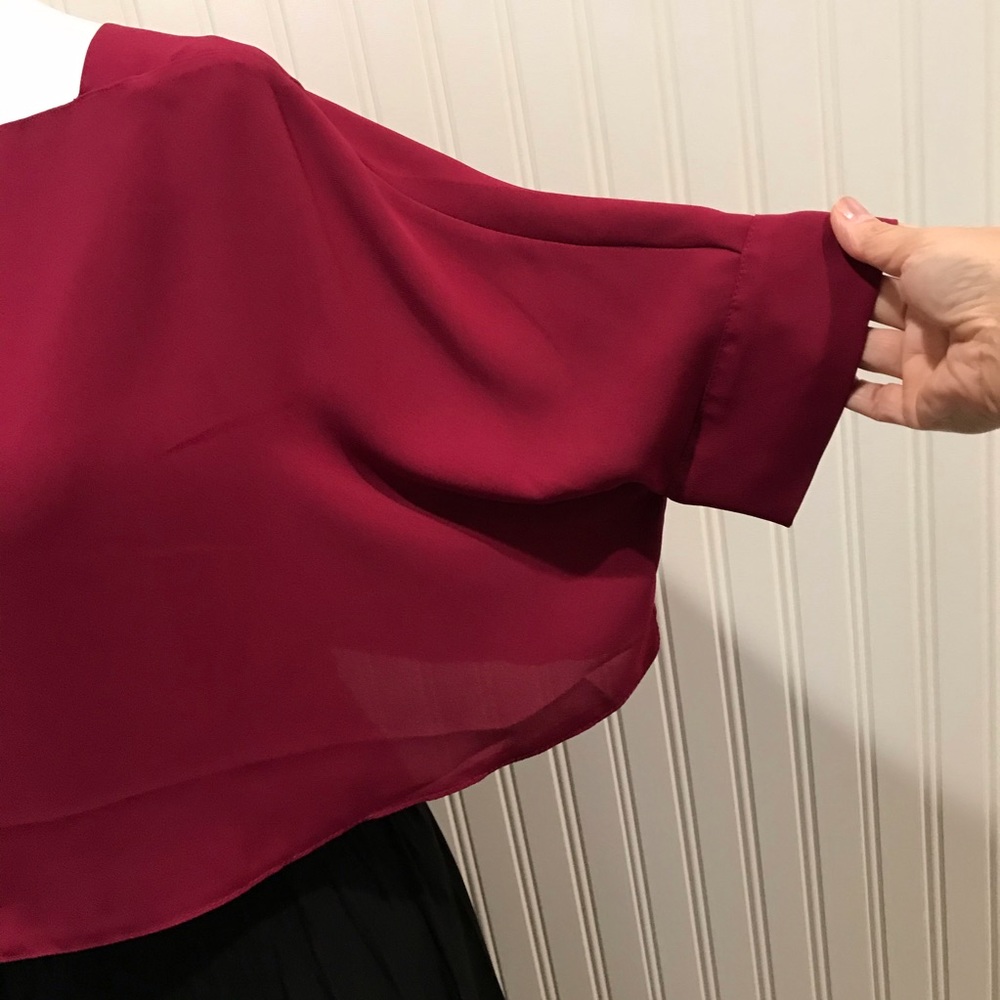CAPE BLOUSE - Picture 8 of 12